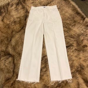 Paige Woman Jeans, White. Size 26 Nellie